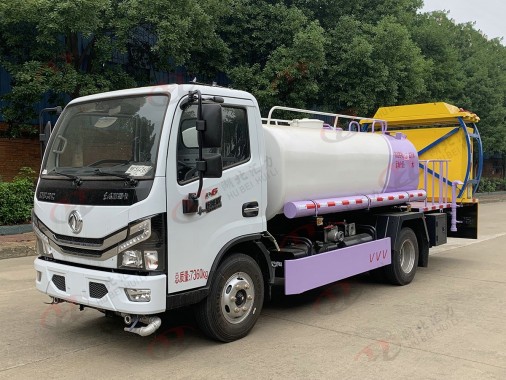 東風(fēng)多利卡D6防撞緩沖車帶灑水VVV5070GQXEQ6